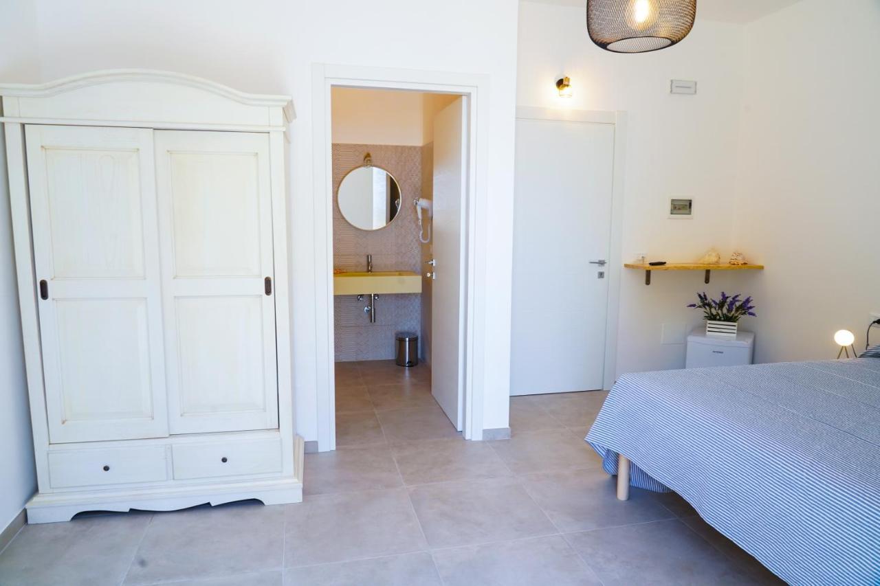 B&B La Penisola Porto Cesareo Exteriör bild