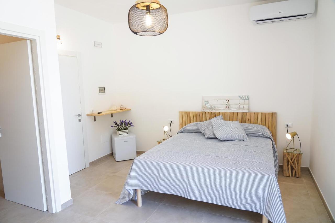 B&B La Penisola Porto Cesareo Exteriör bild