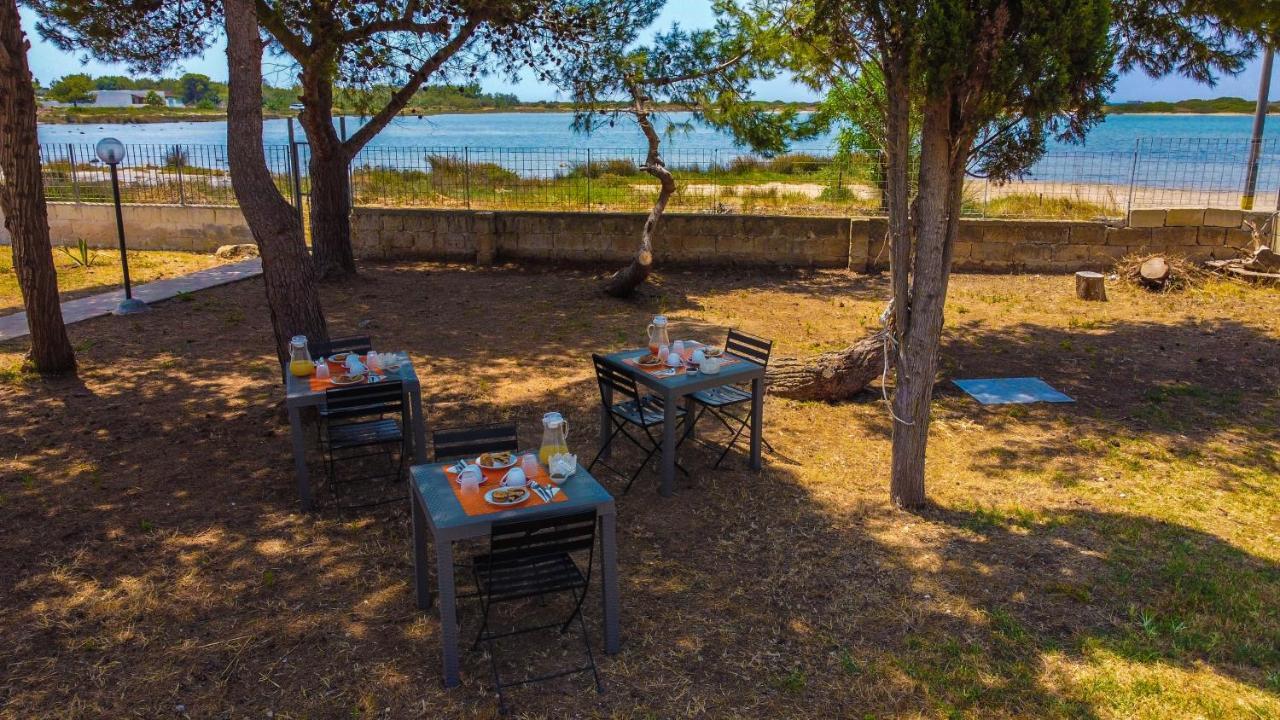 B&B La Penisola Porto Cesareo Exteriör bild