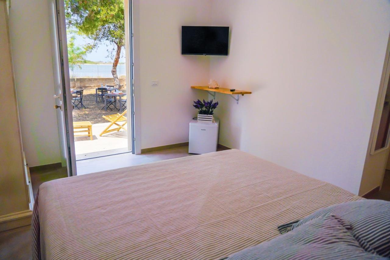 B&B La Penisola Porto Cesareo Exteriör bild